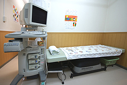 診察室（○○○検査装置）